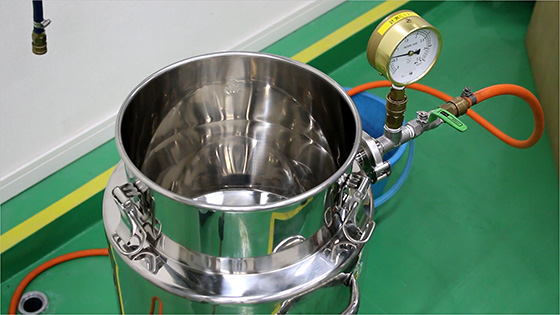 実験開始時のジャケットタンク