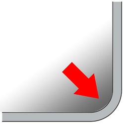 角に丸みがある底