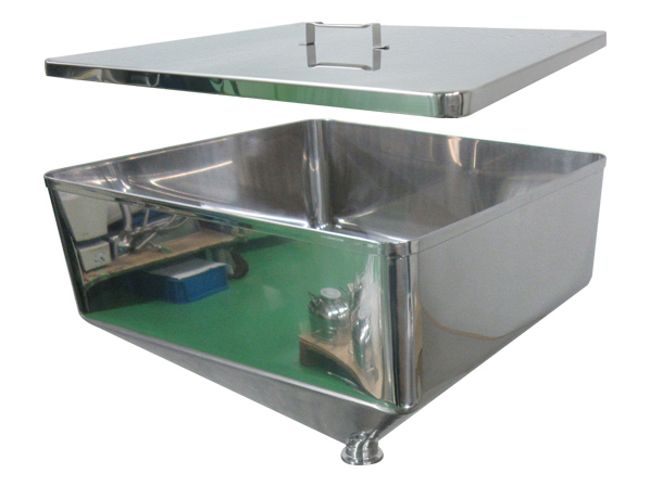 【特注事例】化学メーカー様 納入事例を公開しました:角型のステンレスホッパーと専用蓋のセット